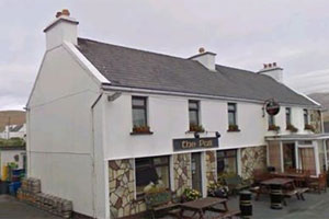 lourdies pub achill island